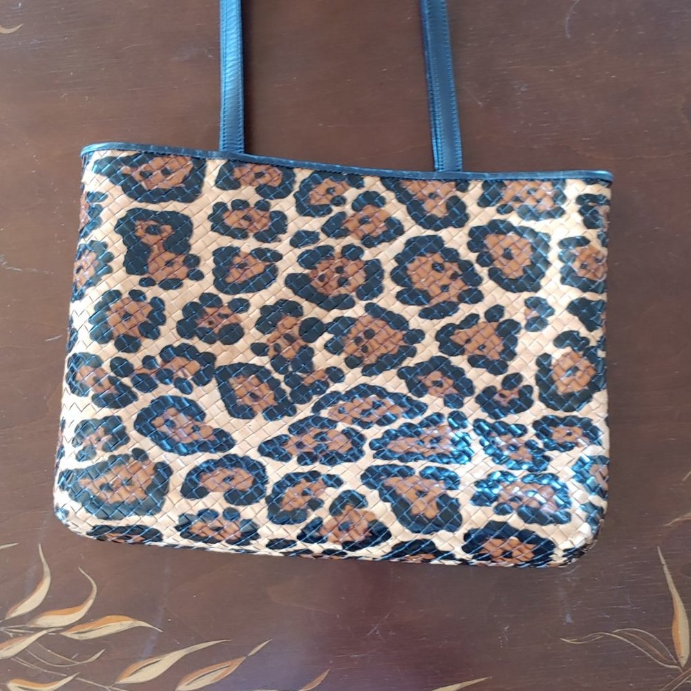 Lady's leather purse by Alfredo Picchi, made in Italy